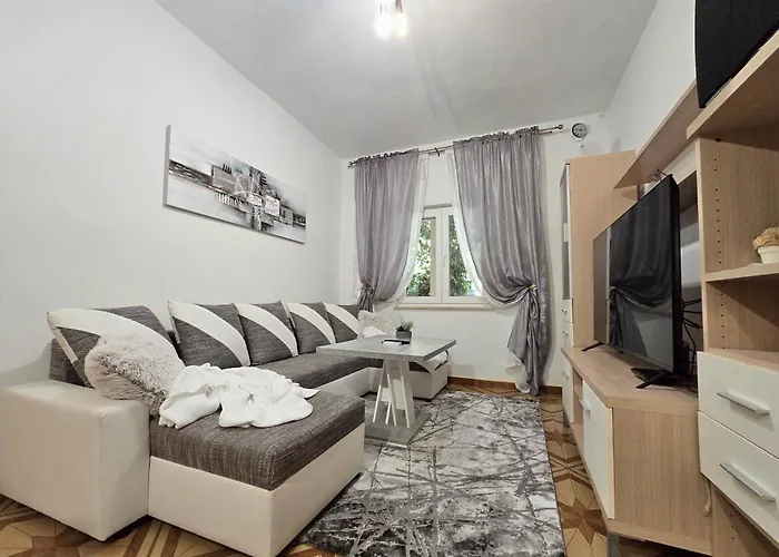 Apartment Elite Flos