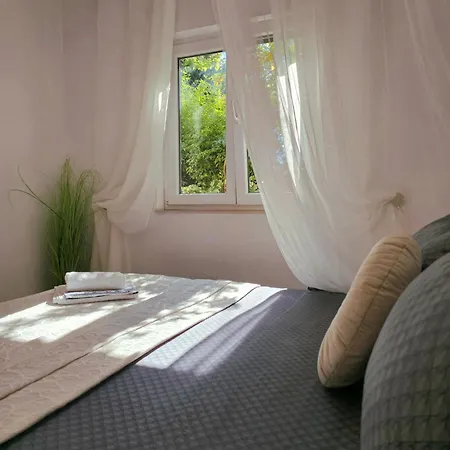 Elite Flos Apartment Orebic